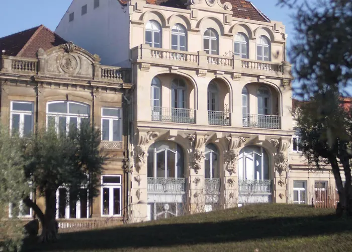 Center Clean&cozy 4 * Porto